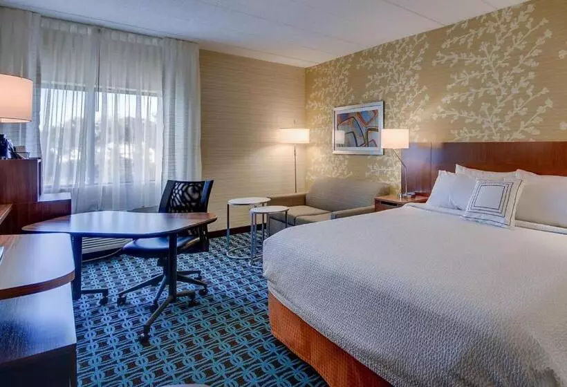 اتاق استاندارد با تخت بزرگ, Fairfield Inn Portsmouth Seacoast
