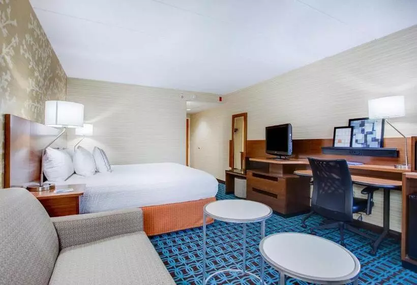 اتاق استاندارد با تخت بزرگ, Fairfield Inn Portsmouth Seacoast