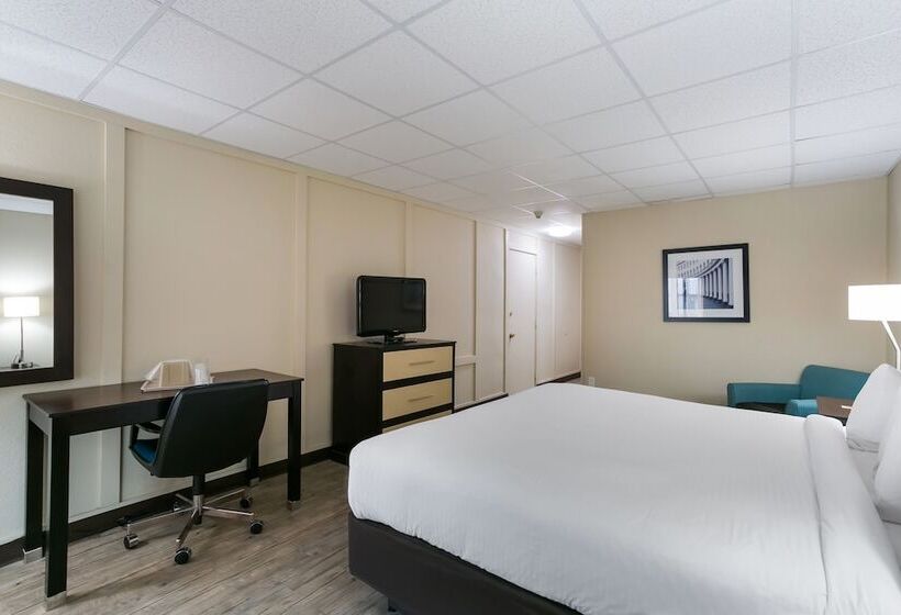 Номер Deluxe, Eisenhower Hotel And Conference Center