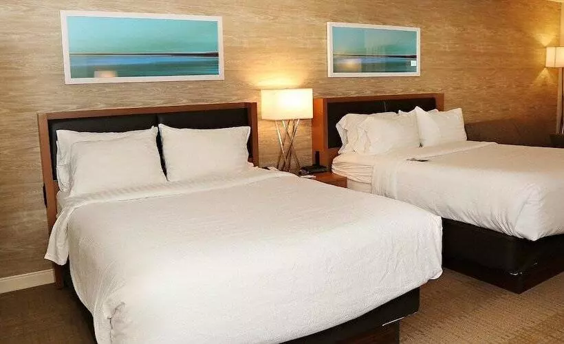 ２ダブルベッドのスタンダードルーム, Envision Hotel & Conference Center Mansfield Foxboro