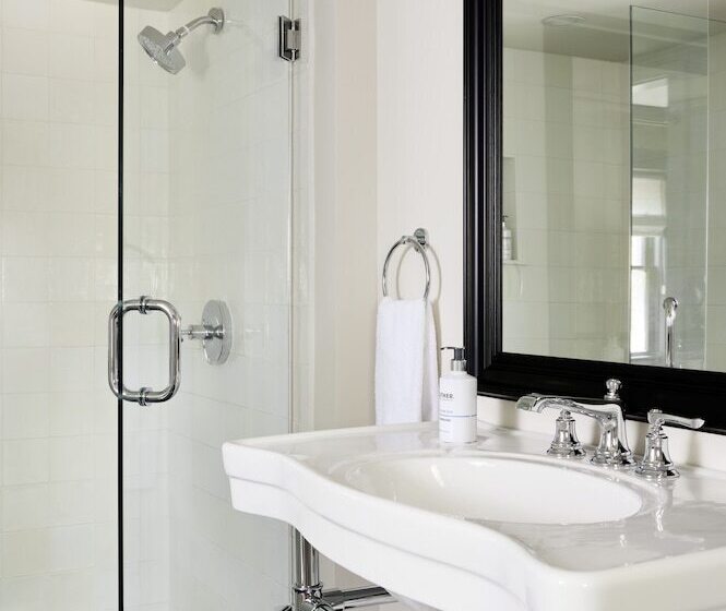 חדר סטנדרט, Kennebunkport Captains Collection