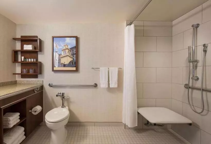 اتاق استاندارد برای معلولان, Sheraton Boston