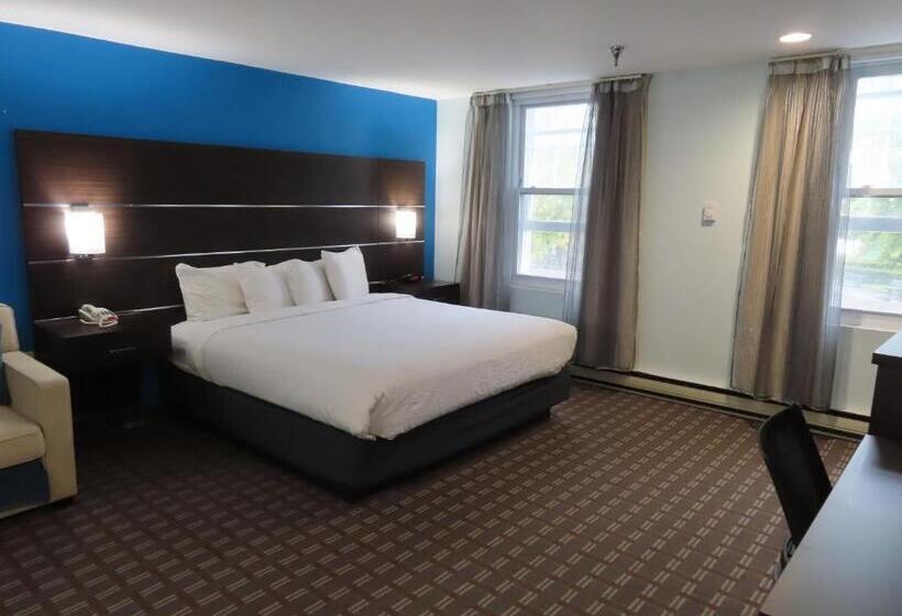 带大床的套房, St Charles Hotel Downtown Hudson