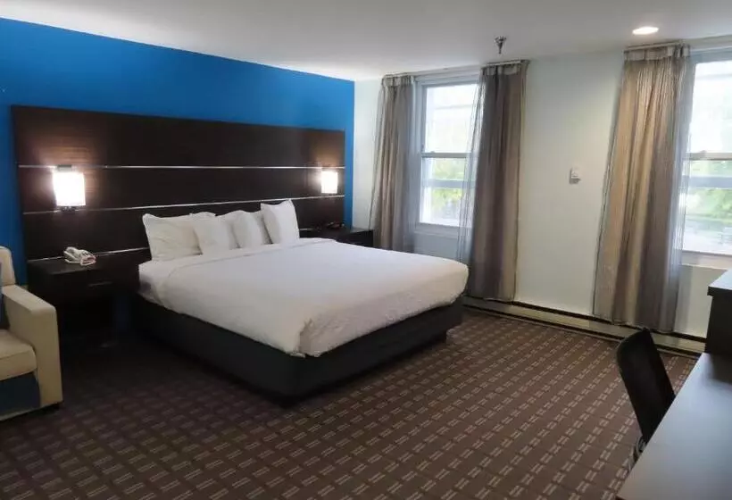 キングサイズベッドのスイートルーム, St Charles Hotel Downtown Hudson