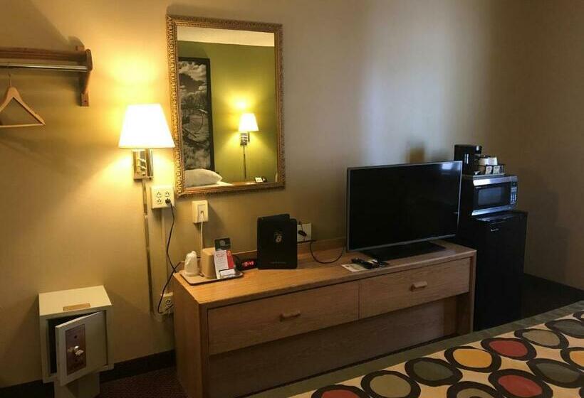 غرفة قياسية سرير كينج, Super 8 By Wyndham Aberdeen East