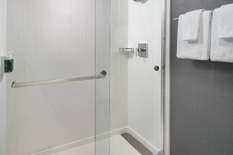 غرفة قياسية سرير كينج, Super 8 By Wyndham Aberdeen East