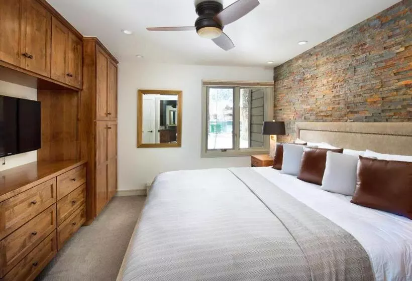 2 Bedroom Premium Apartment, The Gant