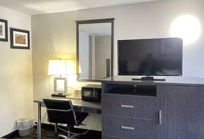 ２ダブルベッドのスタンダードルーム, Whitney Inn & Suites