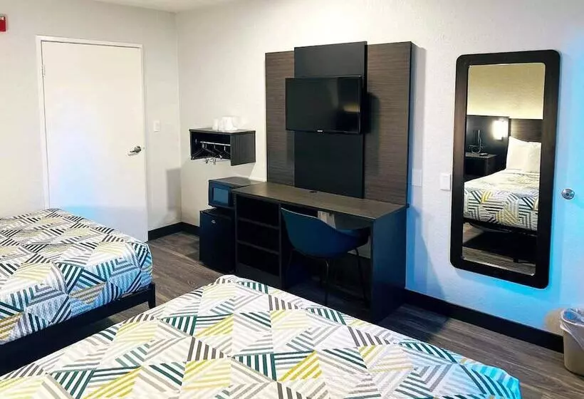 اتاق استاندارد برای معلولان, Motel 6marina, Ca  Monterey