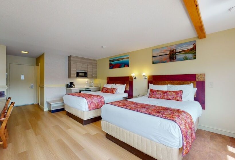 带2个双人床的标准工作室, Surfside On The Lake