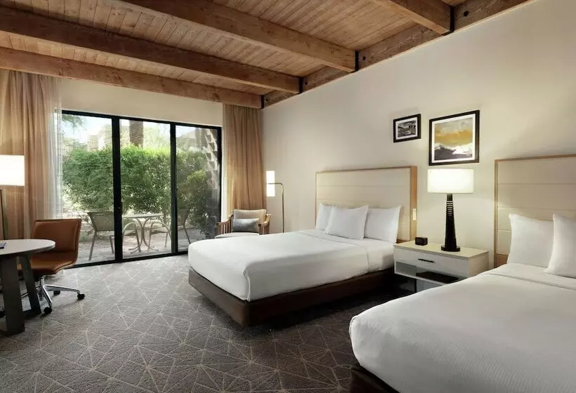 ２ダブルベッドのスタンダードルーム, Doubletree Resort By Hilton  Paradise Valley  Scottsdale
