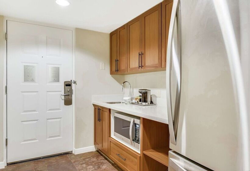 סוויטת 2 חדרי שינה, Hilton Phoenix Tapatio Cliffs Resort