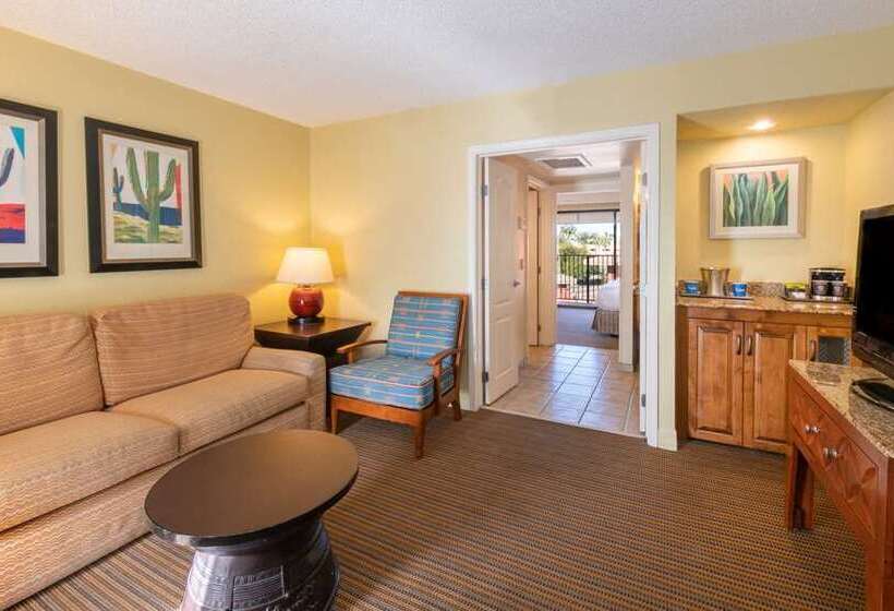 스위트 킹사이즈 침대, Hilton Phoenix Tapatio Cliffs Resort