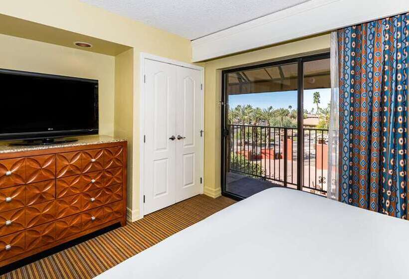 キングサイズベッドのスイートルーム, Hilton Phoenix Tapatio Cliffs Resort
