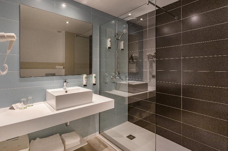 キングサイズベッドのスタンダードルーム, Best Western Inn Of Vancouver