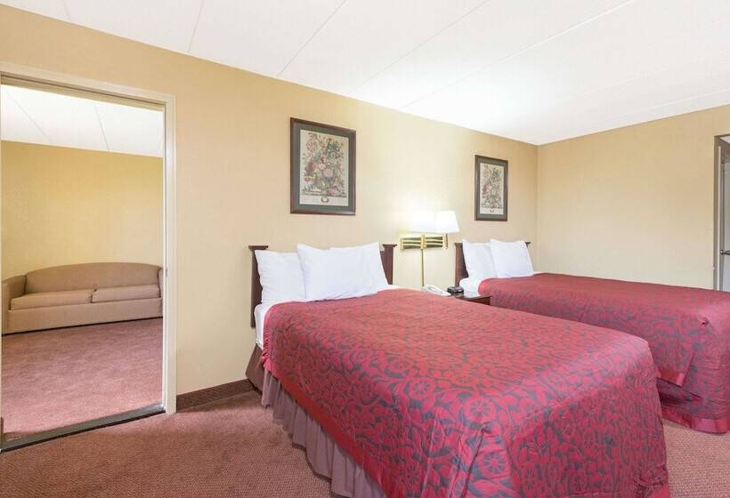 Люкс, Days Inn By Wyndham Hagerstown I 70