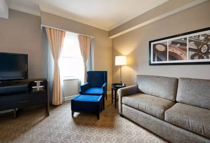 اتاق سوپریور, Hilton Milwaukee