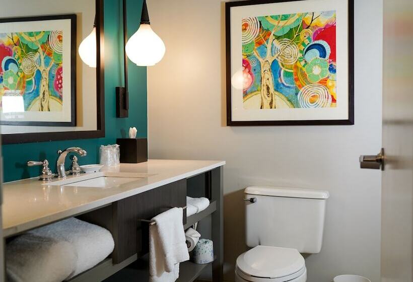 סוויטה מותאמת לאדם עם מוגבלויות, Indigo Atlanta Vinings, An Ihg