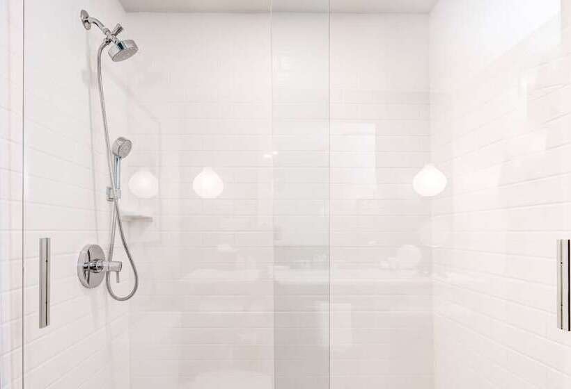 סוויטה נשיאותית, Indigo Atlanta Vinings, An Ihg