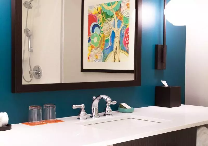 キングサイズベッドのスタンダードルーム, Indigo Atlanta Vinings, An Ihg