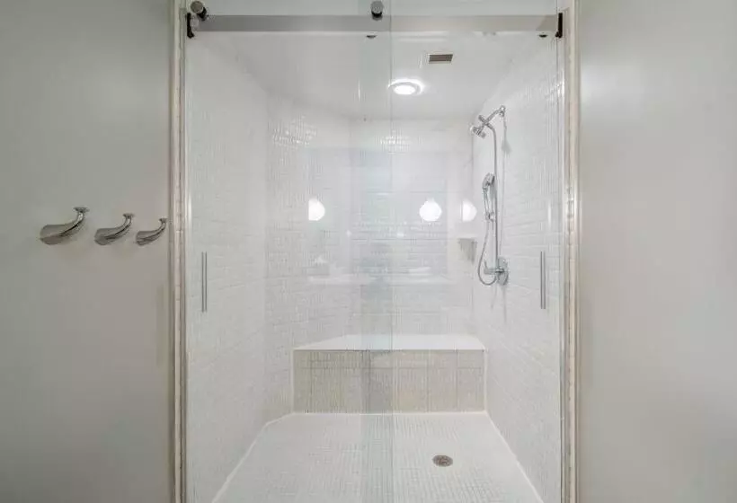 身障者適用スタンダードルーム, Indigo Atlanta Vinings, An Ihg