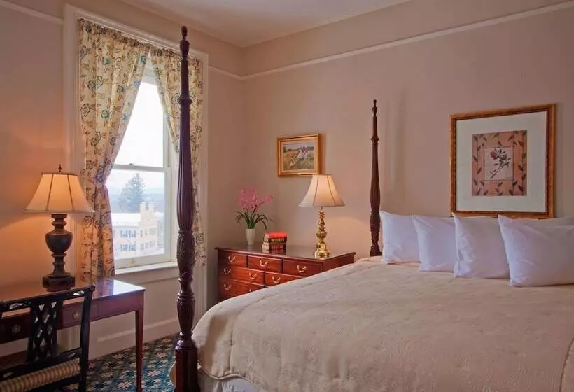 デラックスルーム, Middlebury Inn