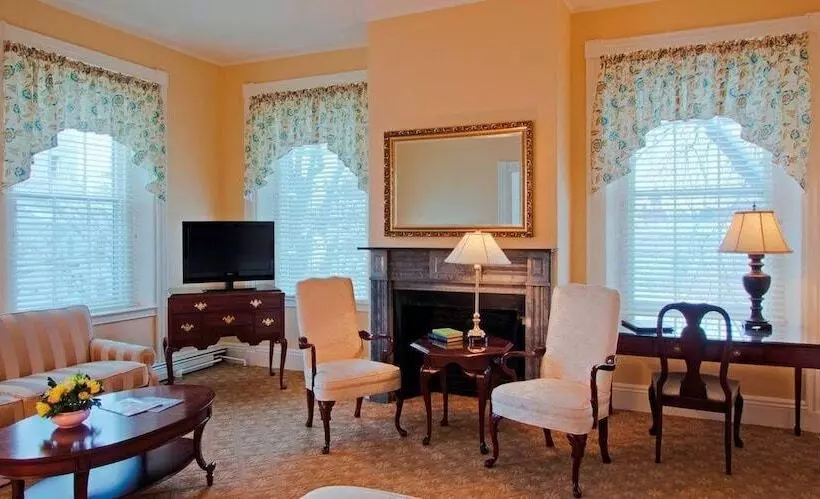 デラックスルーム, Middlebury Inn