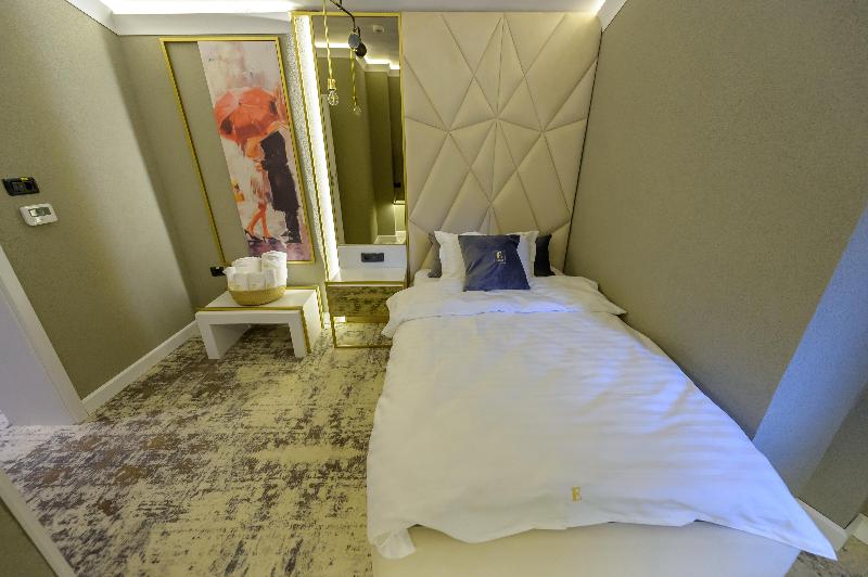 Стандартный Номер Кровать Кинг, Scp Colorado Springs