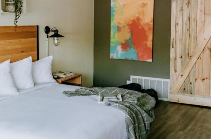 Номер Премиум, Scp Colorado Springs