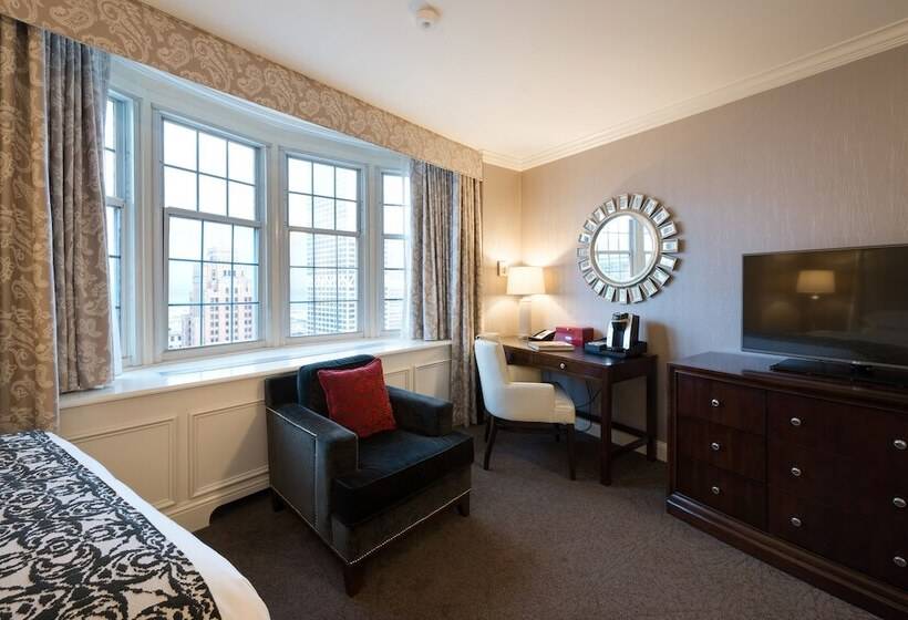 חדר פרמיום, The Pfister