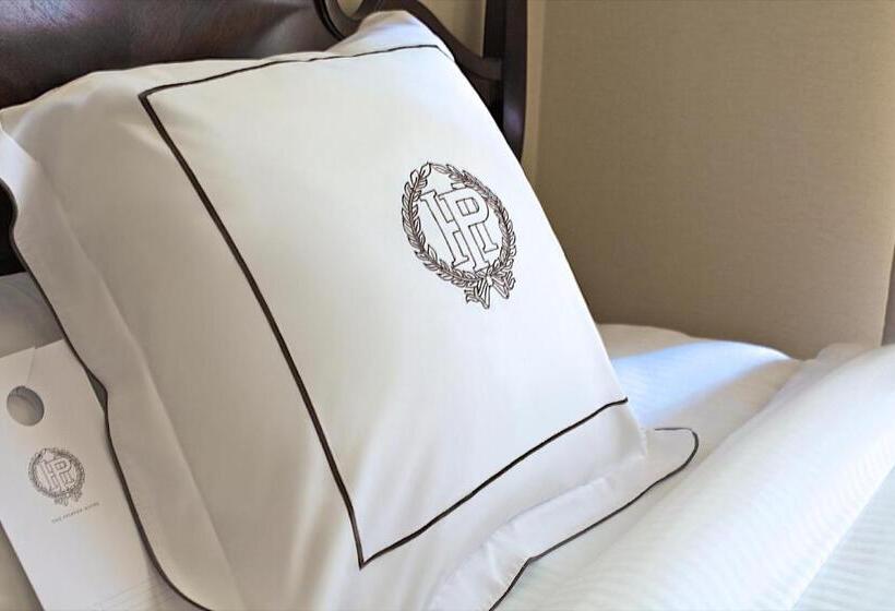 חדר פרמיום, The Pfister