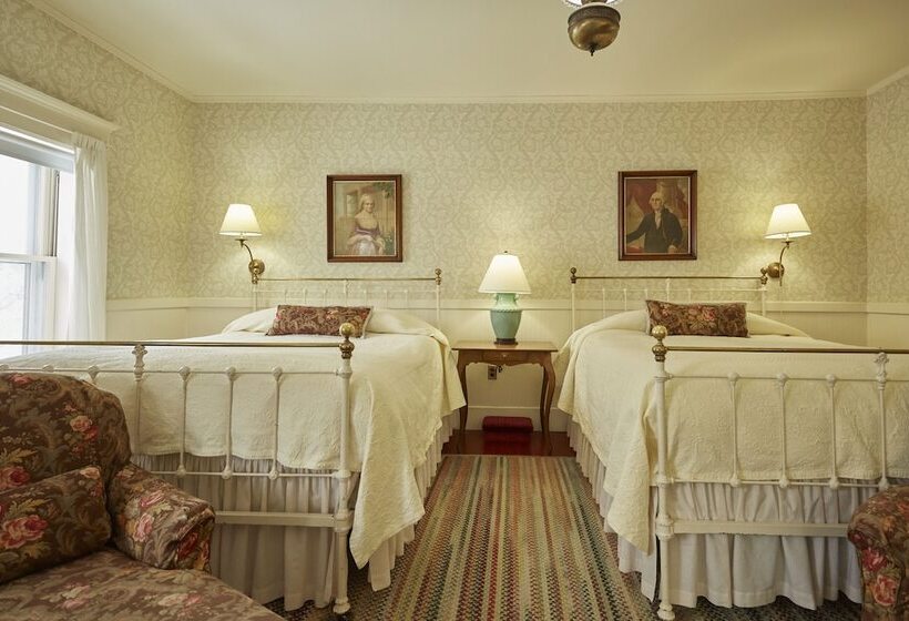 Номер Стандарт, The Red Lion Inn