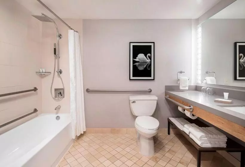 اتاق استاندارد با 2 تخت دوبل, The Westin Copley Place, Boston