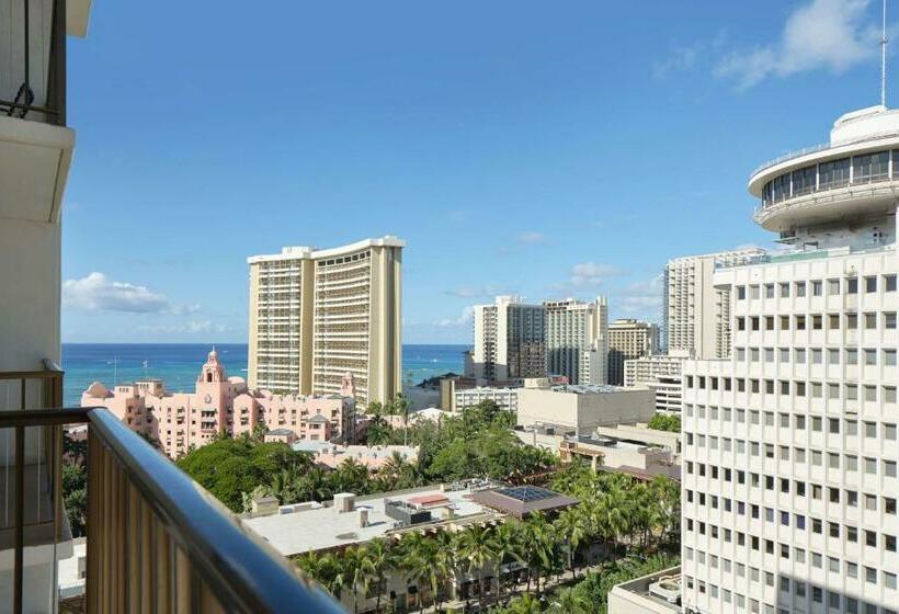Стандартный Номер Кровать Кинг, Outrigger Waikiki Beachcomber