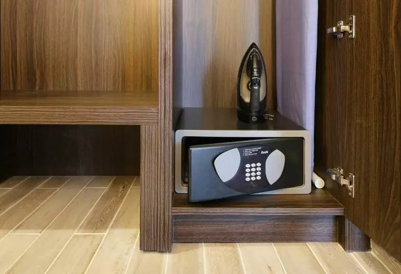 اتاق استاندارد با 2 تخت دوبل, Outrigger Waikiki Beachcomber