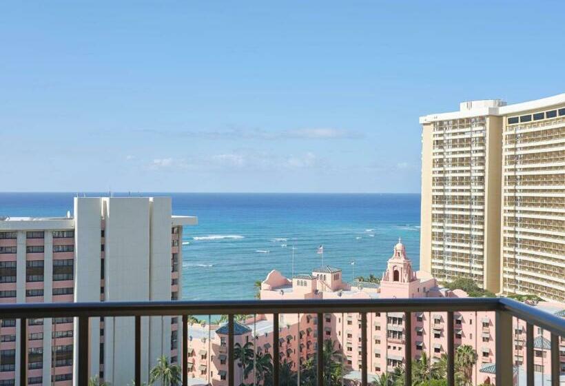 Номер Deluxe Вид на Море, Outrigger Waikiki Beachcomber