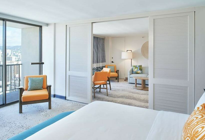 Люкс Вид на Море, Outrigger Waikiki Beachcomber