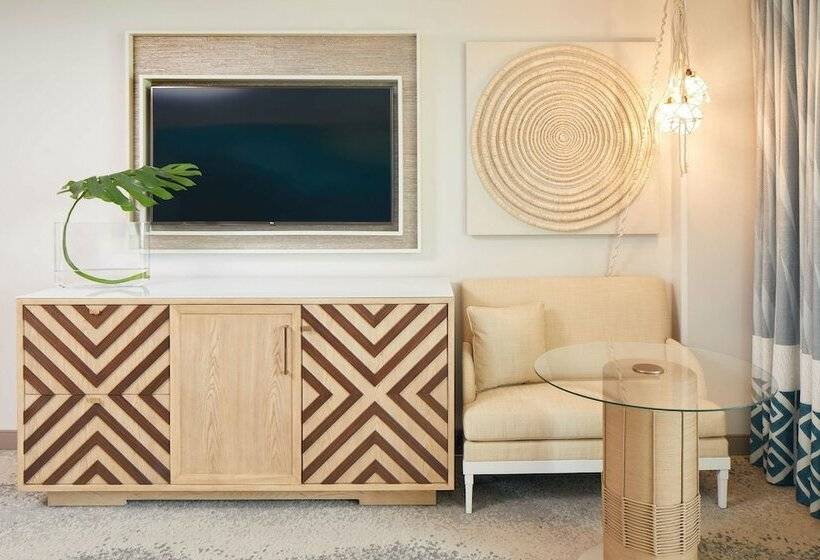 Люкс Вид на Море, Outrigger Waikiki Beachcomber