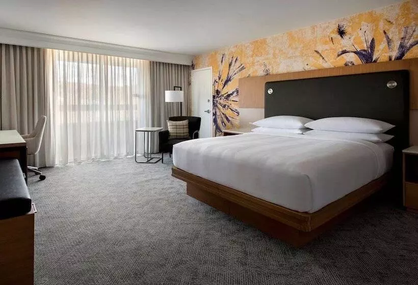 ダブルベッドスタンダードルーム, Westchester Marriott