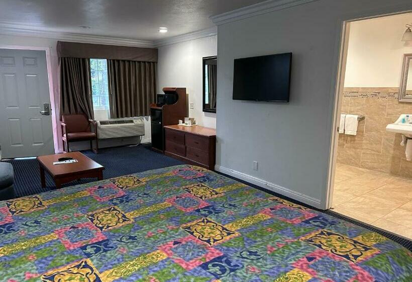 스탠다드 룸 킹사이즈 침대, Willow Tree Lodge