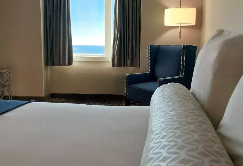 景色の見えるダブルベッドスタンダードルーム, Water's Edge Resort & Spa