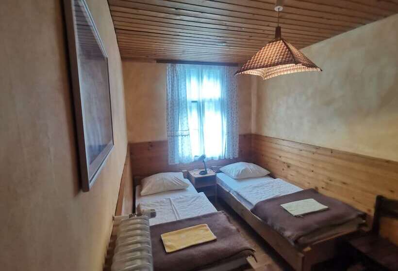 اتاق استاندارد, Hostel Pod Voglom