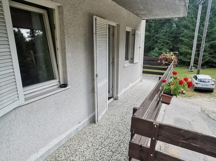 اتاق استاندارد یک نفره, Hostel Pod Voglom