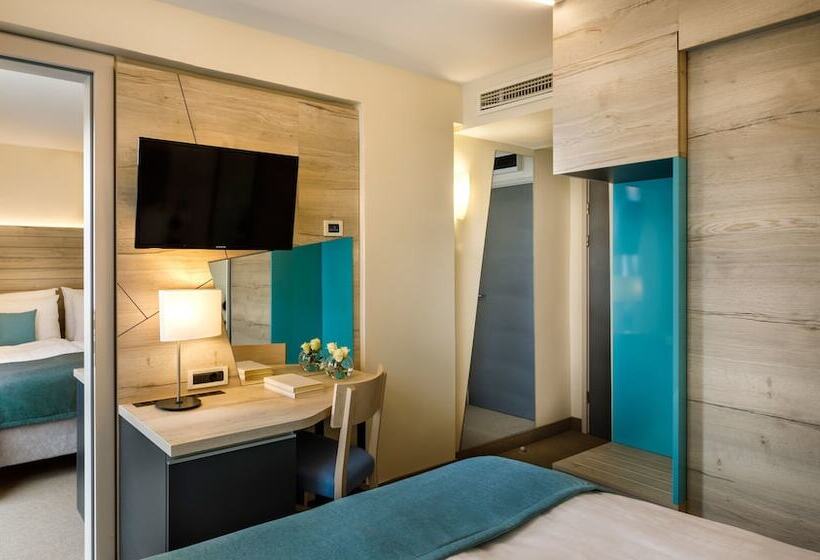 غرفة عائلية, Marina  Liburnia