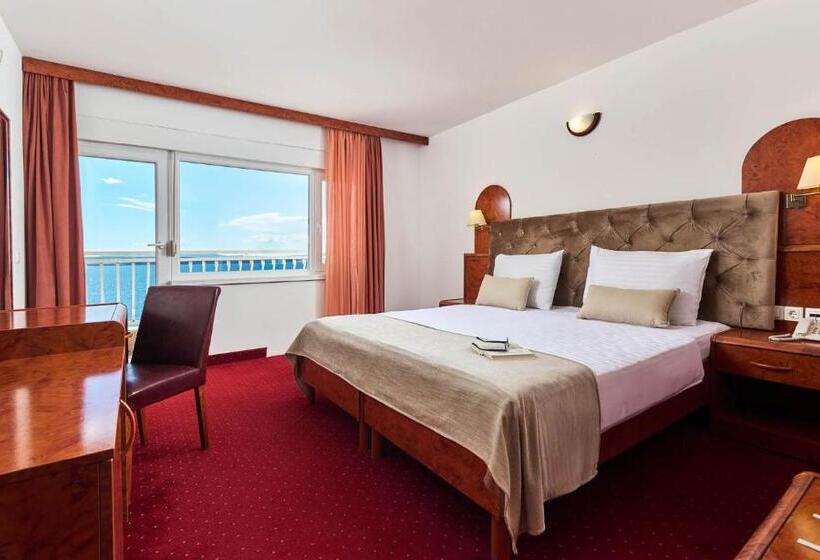 Номер Комфорт Вид на Море, Mediteran Hotel By Aminess