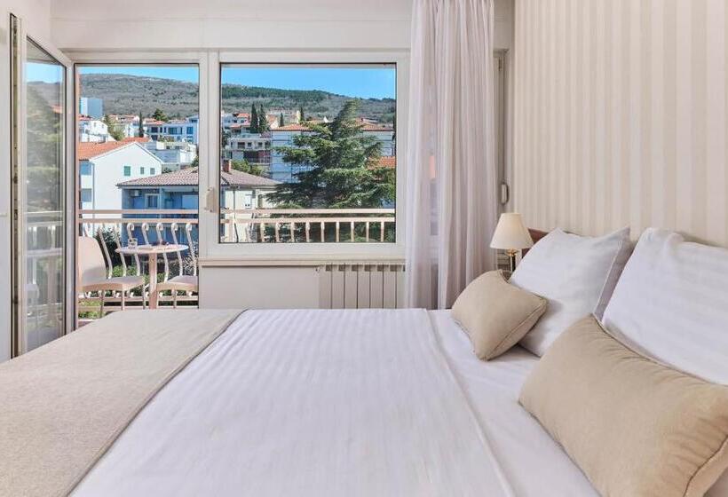 Семейный Номер, Mediteran Hotel By Aminess