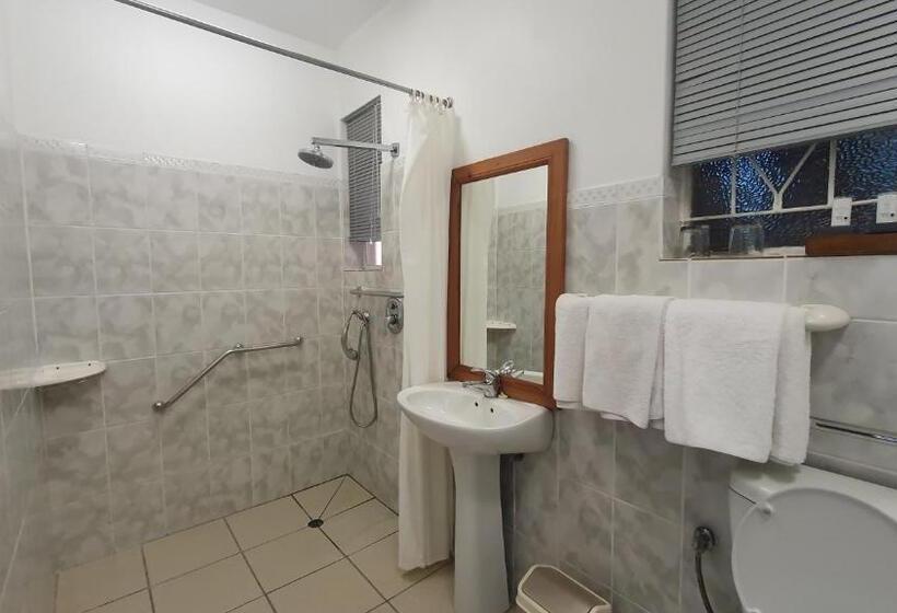 Семейный Номер Вид на Горы, Mountain View International By Bon Hotels