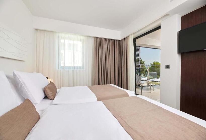 Classic room with balcony, Parentium Plava Laguna