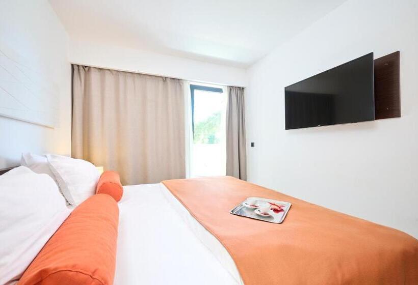 バルコニー付スイート, Parentium Plava Laguna