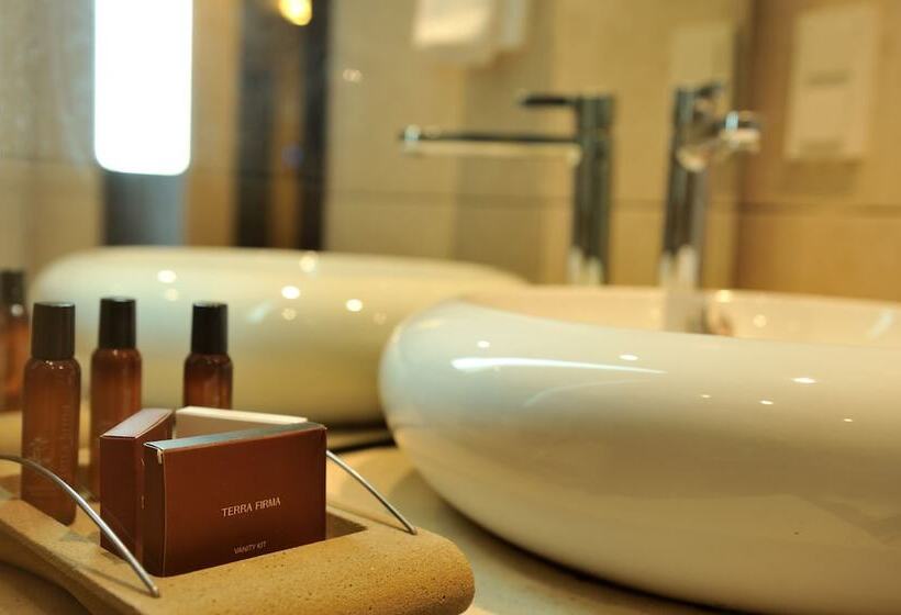 سوییت لوکس, Pullman Lubumbashi Grand Karavia